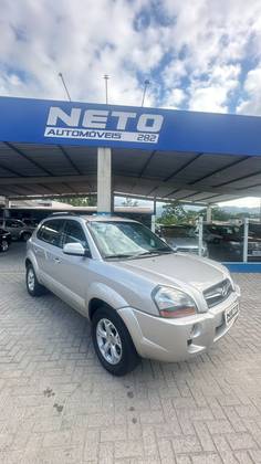 HYUNDAI TUCSON 2.0 MPFI GL 16V 142CV 2WD GASOLINA 4P AUTOMÁTICO